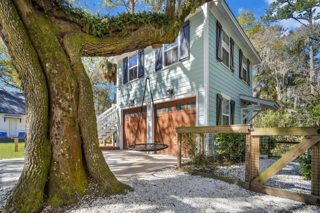 The Bluffton Village Home - 5 Bedroom In Old Town W Carriage Home Экстерьер фото